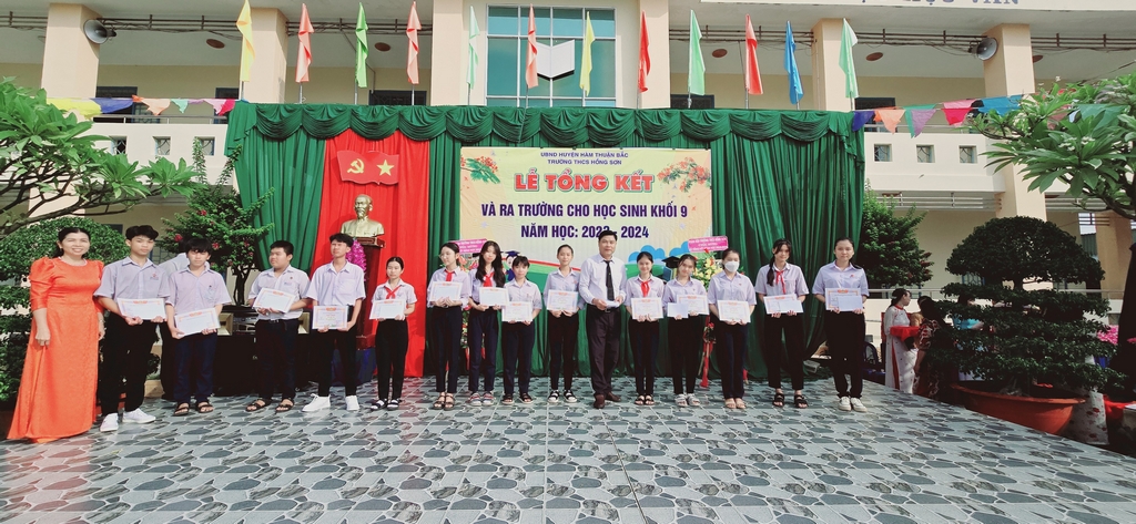 Lễ Tổng kết năm hoc: 2023 - 2024