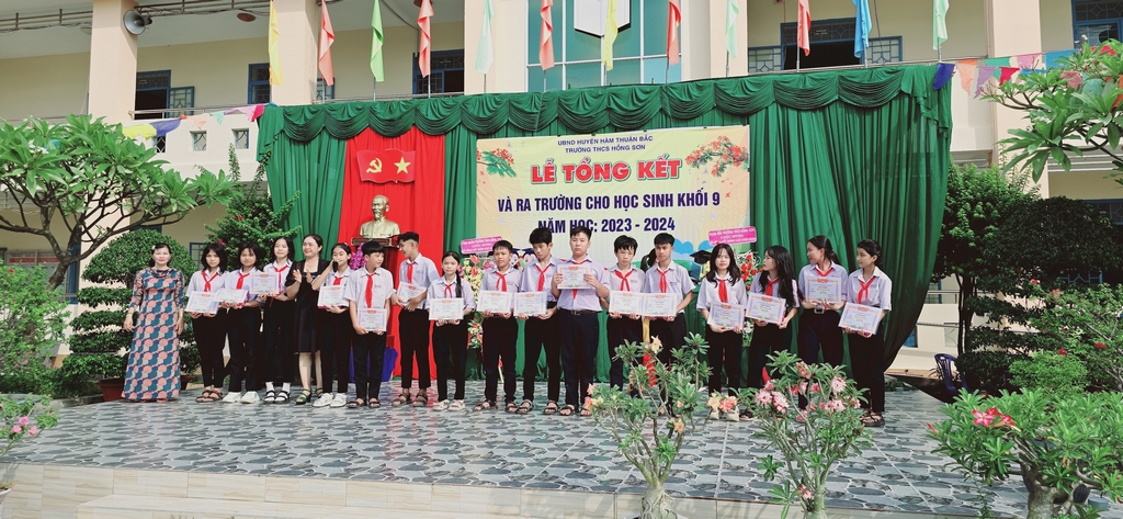 Lễ Tổng kết năm hoc: 2023 - 2024