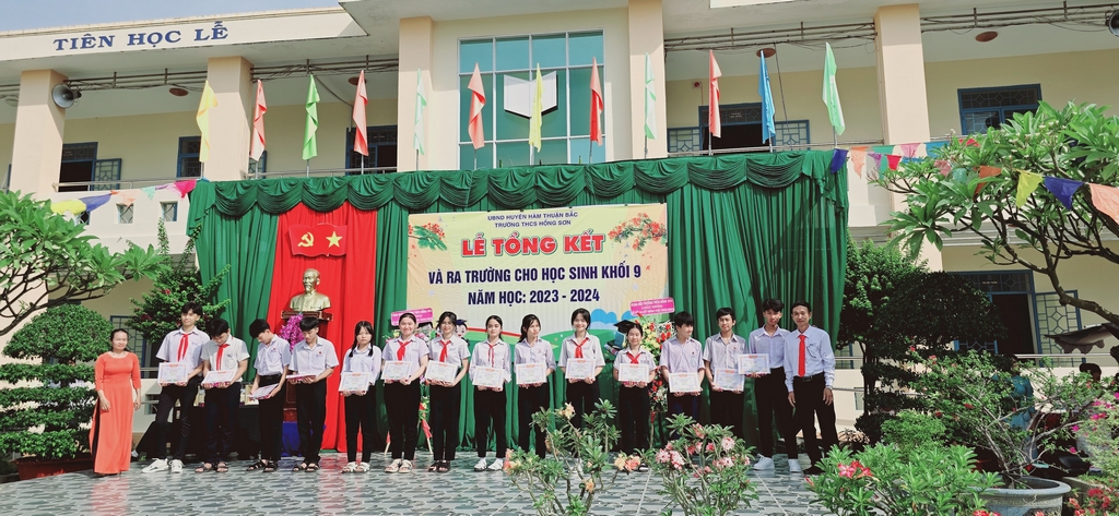 Lễ Tổng kết năm hoc: 2023 - 2024