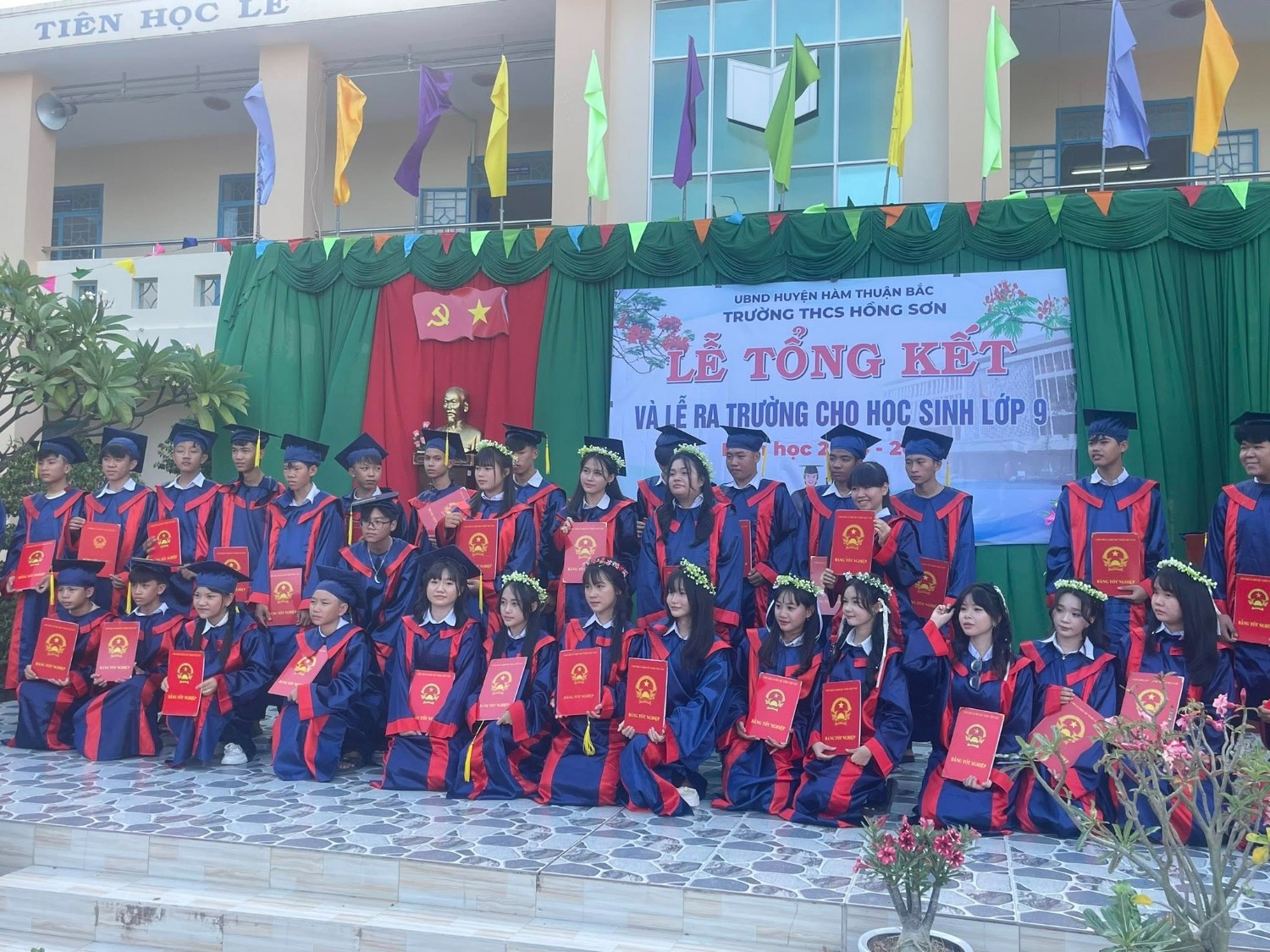 Le-truong-thanh-2024-2025-20.jpg