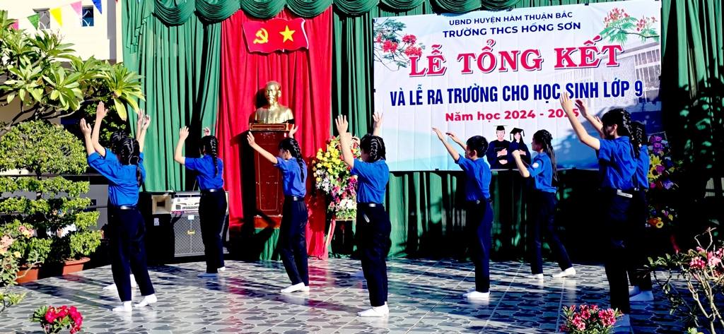 Tong-ket-nam-hoc-2024-2025-26.jpg