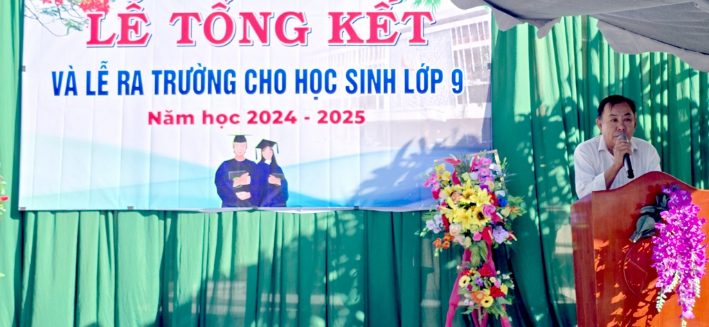 Tong-ket-nam-hoc-2024-2025-44.jpg