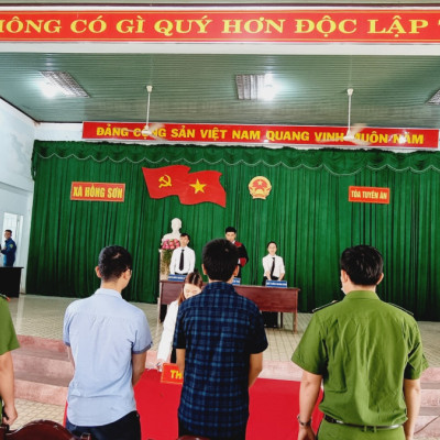 Tòa tuyên án