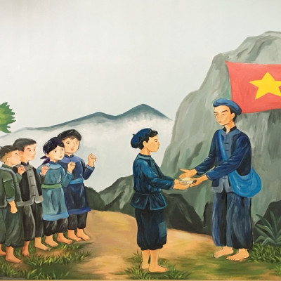 Đồng chí Đàm Minh Viễn và 05 đội viên đầu tiên của Đội TNTP Hồ Chí Minh (Nguồn: Internet)