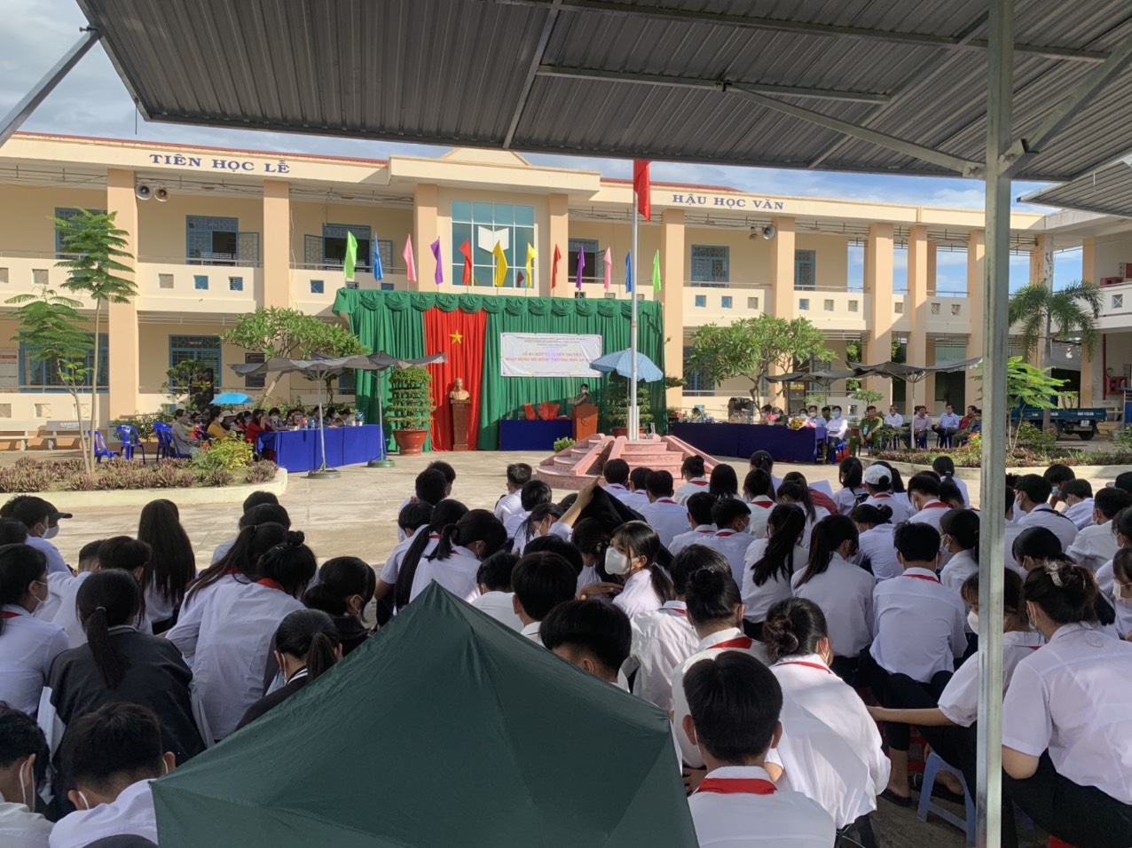 Trường học an toàn (11)