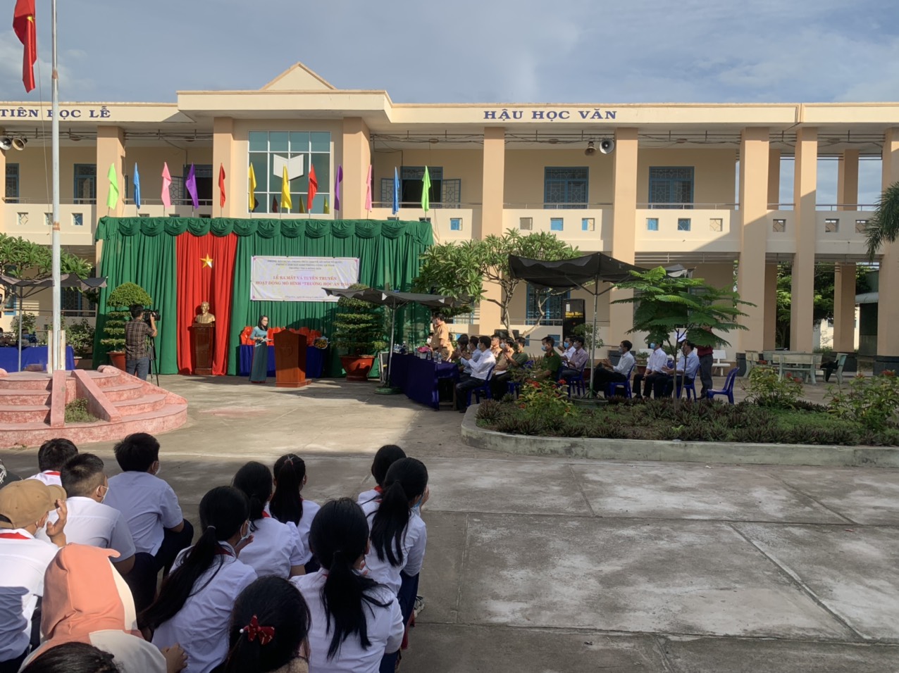 Trường học an toàn (2)