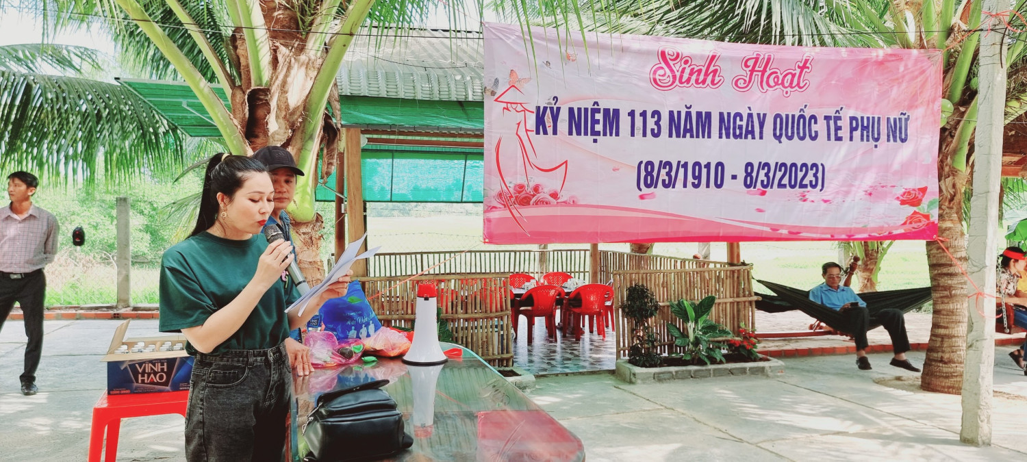 Hoạt động 8-3 THCS Hồng Sơn