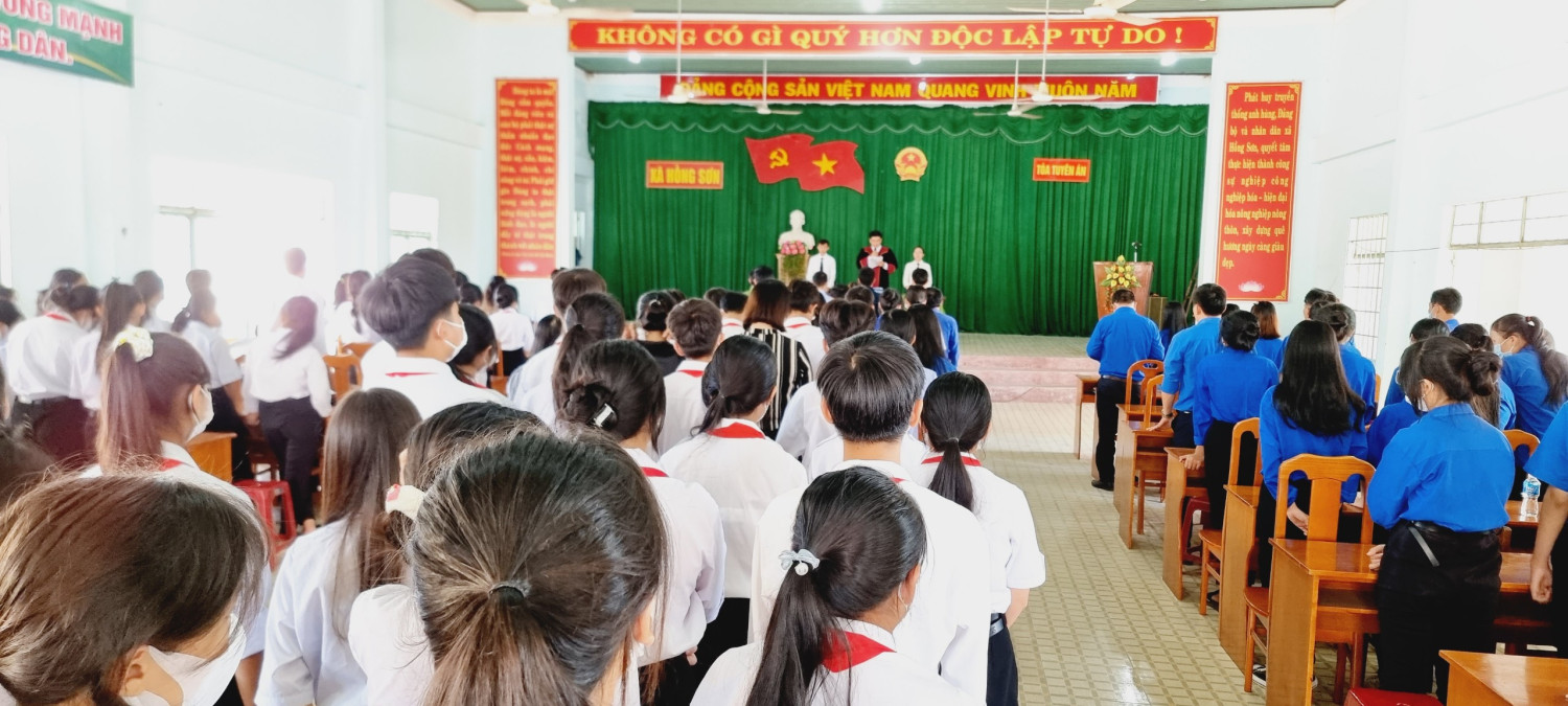 Tòa tuyên án (1)