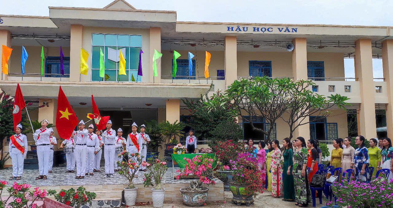 Sinh hoạt chủ điểm tháng 4 (1)