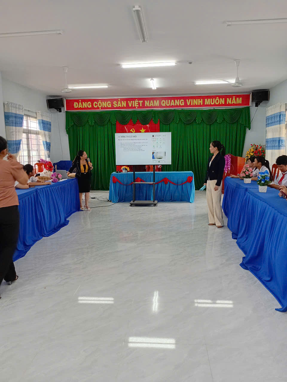 Tập huấn hỗ trợ tổ Công nghệ số (5)