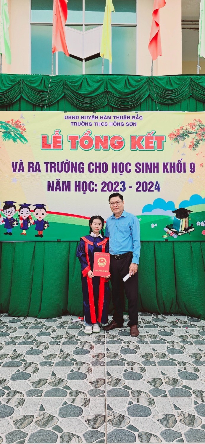 Lễ ra trường của HS Lớp 9, Năm học: 2023 - 2024