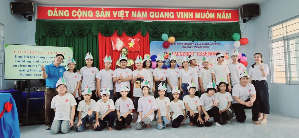 Hình ảnh sinh hoạt CLB Tiếng Anh, 2024-2025