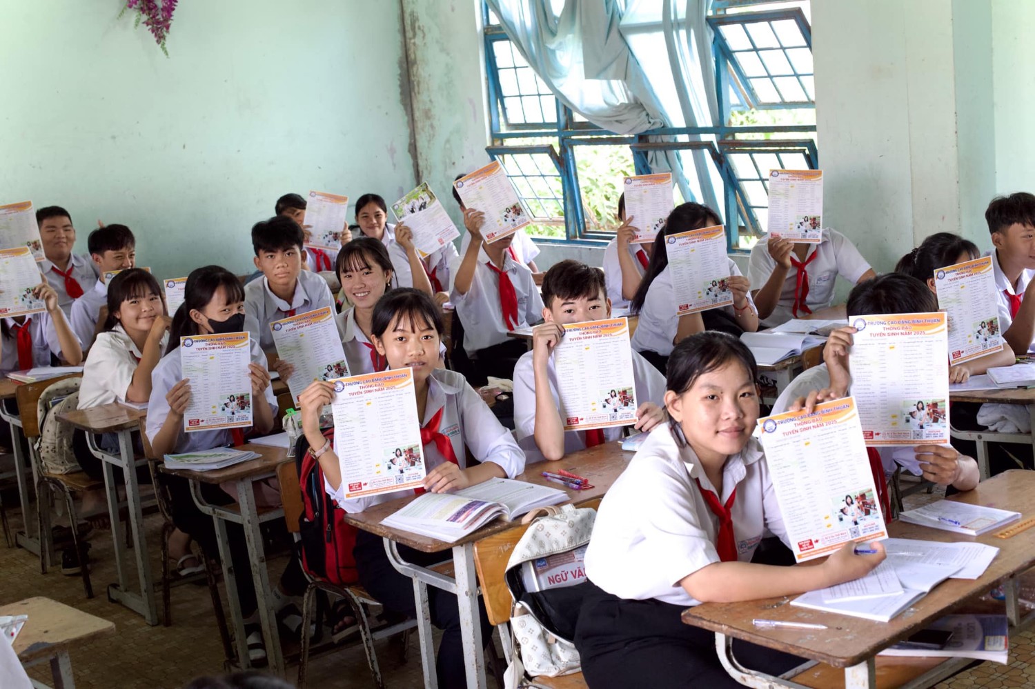 Trường Cao đẳng Bình Thuận tư vấn nghề, năm hcoj 2024 - 2025