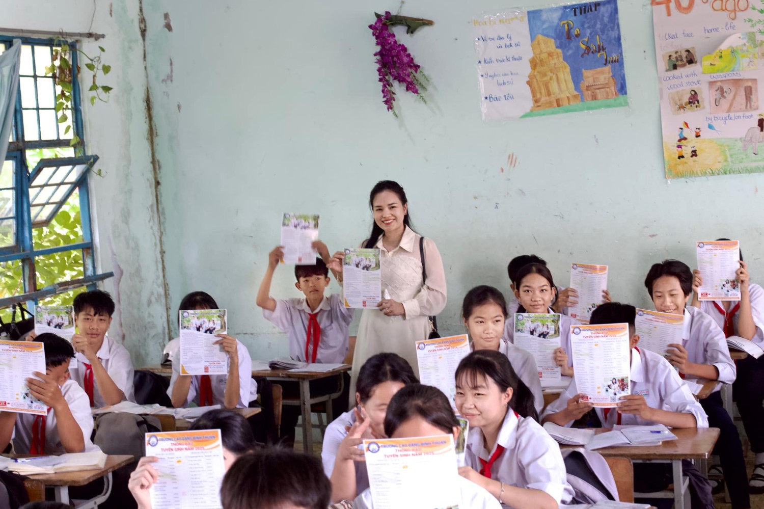 Trường Cao đẳng Bình Thuận tư vấn nghề, năm hcoj 2024 - 2025