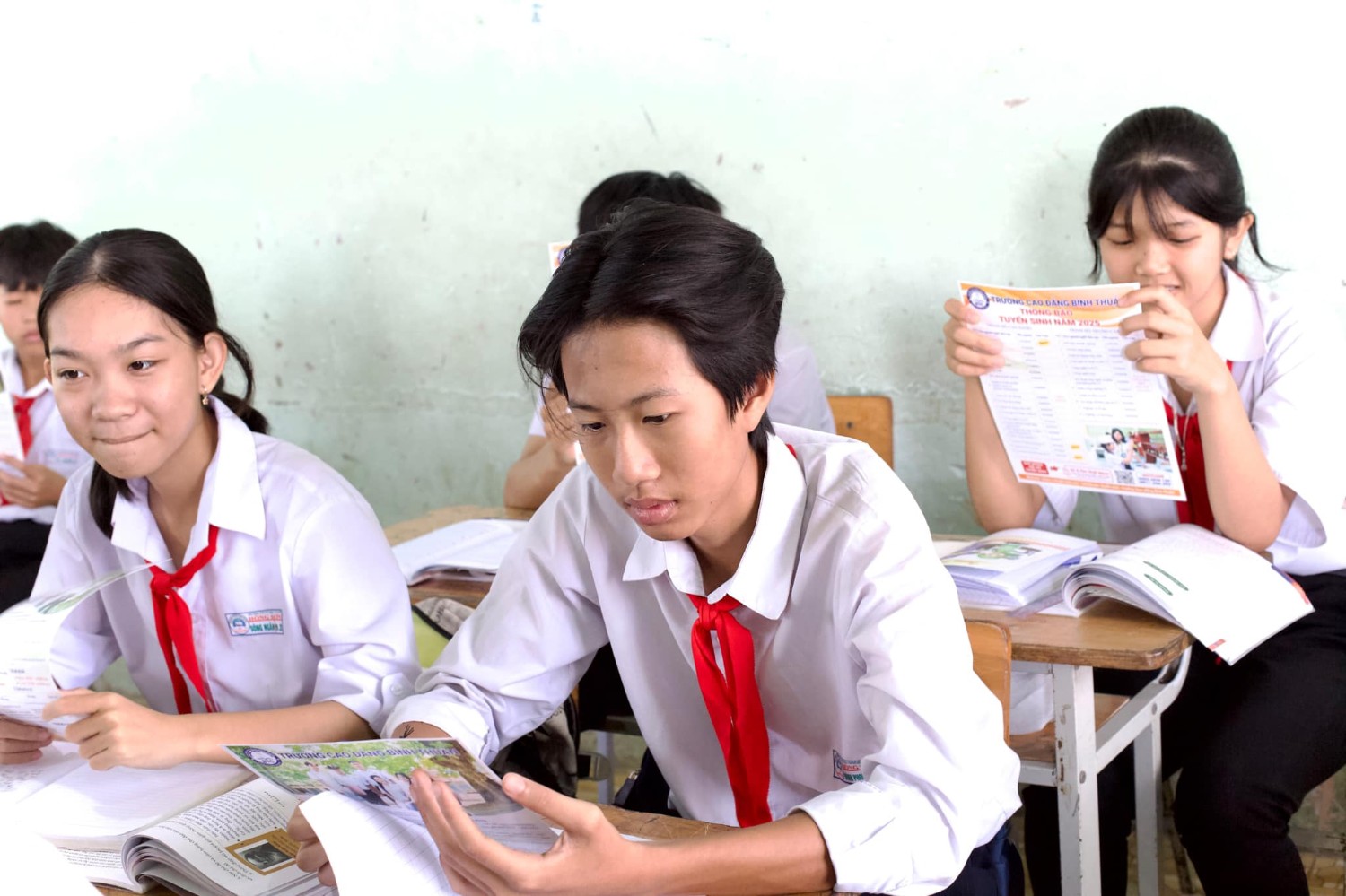 Trường Cao đẳng Bình Thuận tư vấn nghề, năm hcoj 2024 - 2025