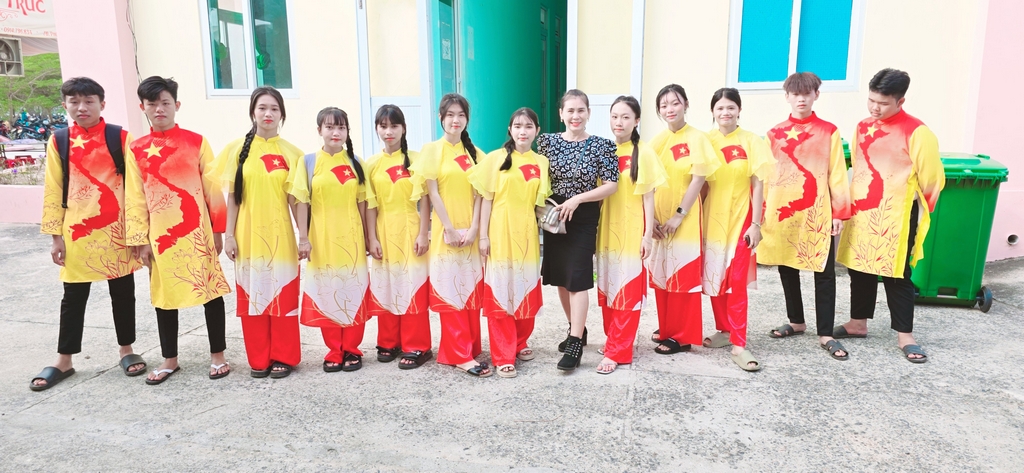 Kỷ niệm 50 năm Giải phóng Hồng Sơn (14/4/1975 - 14/4/2025)