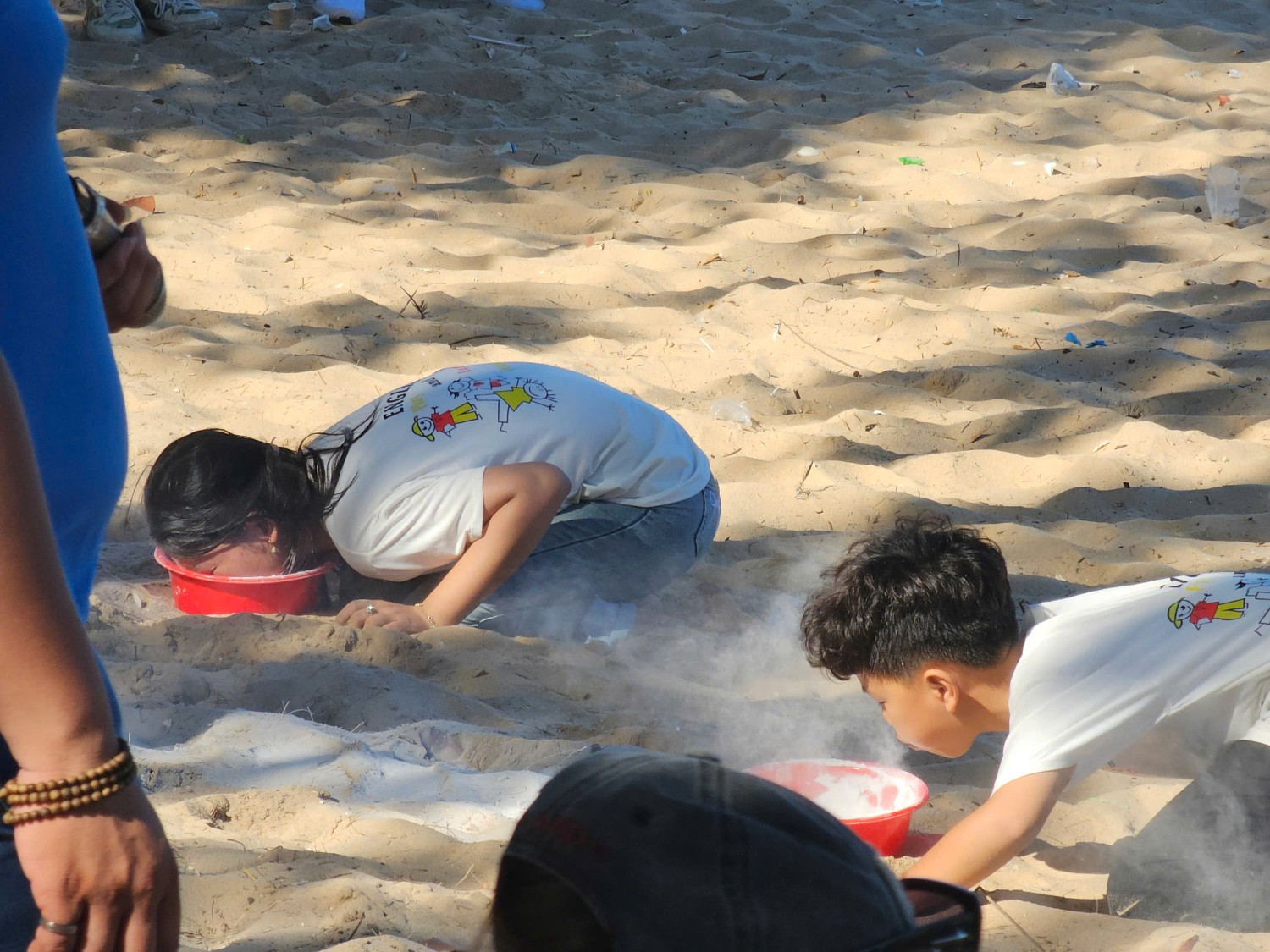 Sinh hoạt dã ngoại CLB Tiếng Anh 2024 - 2025