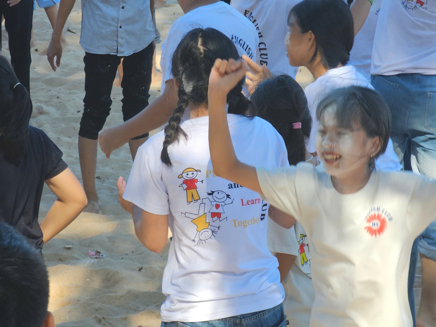 Sinh hoạt dã ngoại CLB Tiếng Anh 2024 - 2025