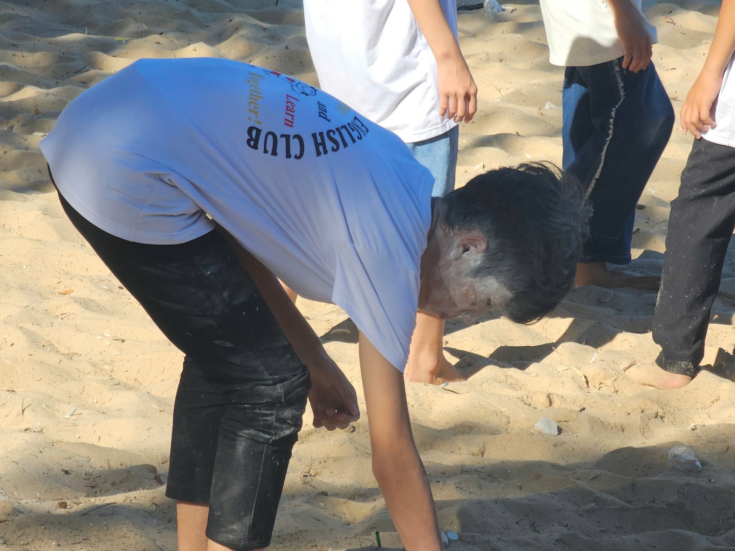 Sinh hoạt dã ngoại CLB Tiếng Anh 2024 - 2025