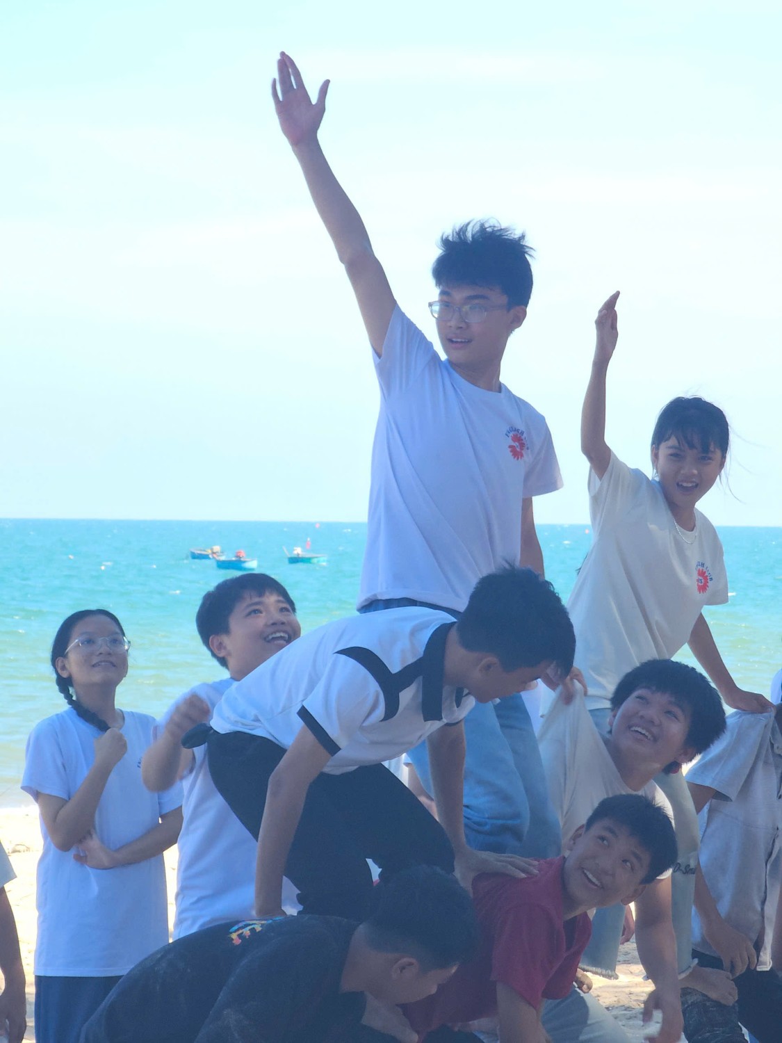 Sinh hoạt dã ngoại CLB Tiếng Anh 2024 - 2025