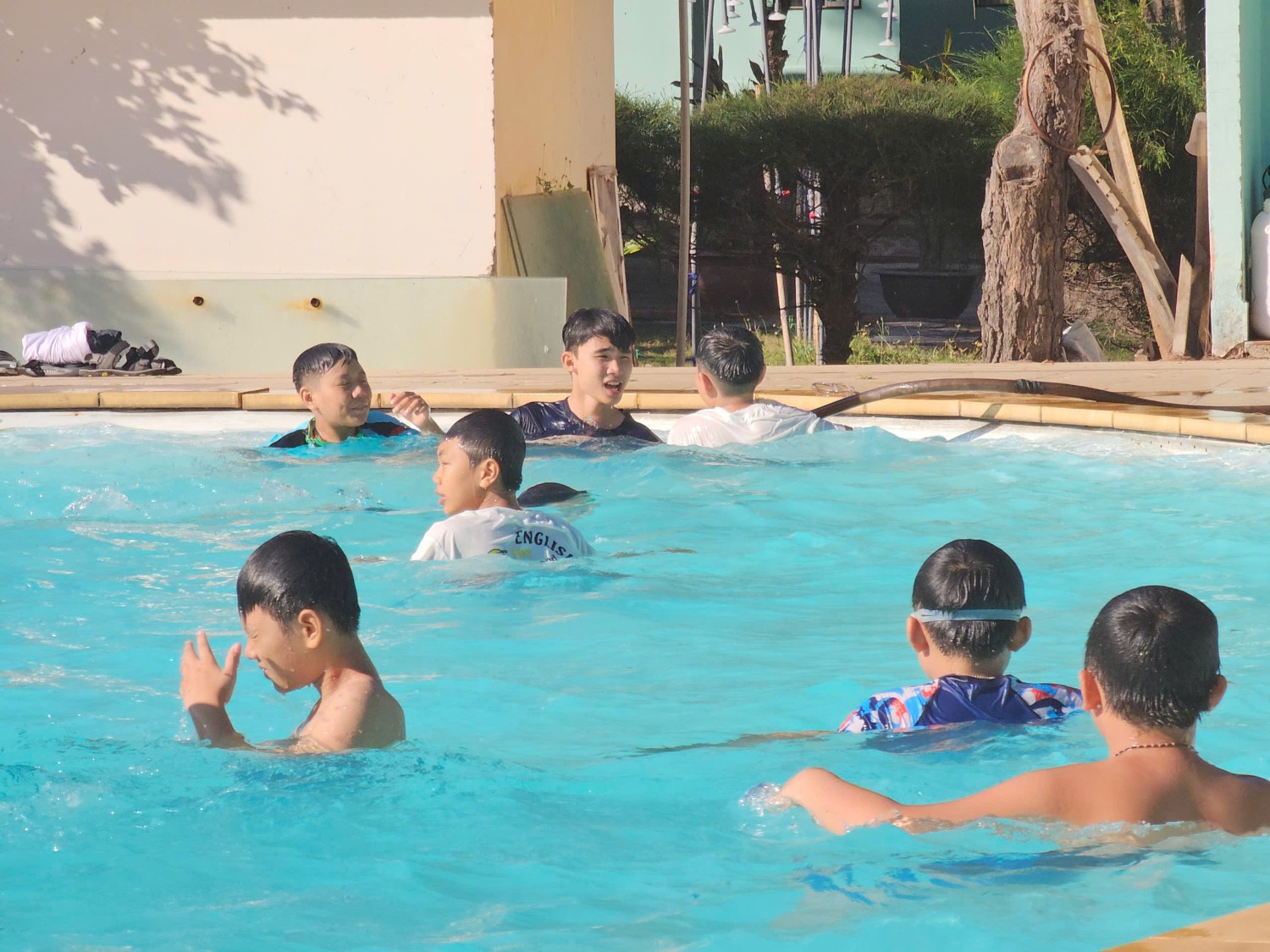 Sinh hoạt dã ngoại CLB Tiếng Anh 2024 - 2025