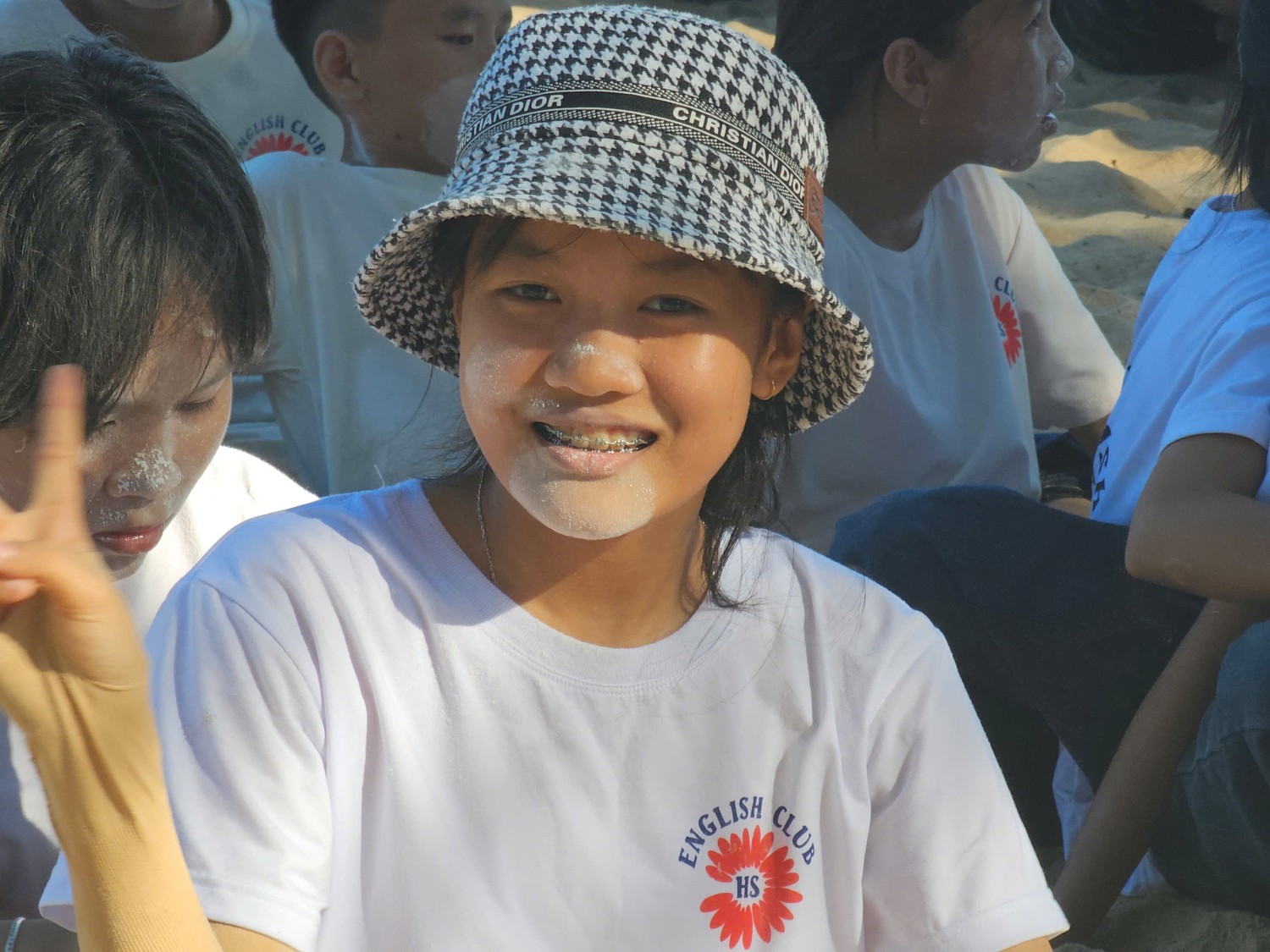 Sinh hoạt dã ngoại CLB Tiếng Anh 2024 - 2025