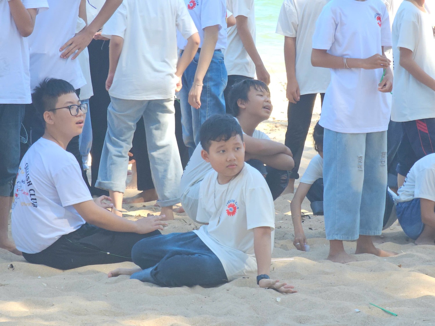 Sinh hoạt dã ngoại CLB Tiếng Anh 2024 - 2025