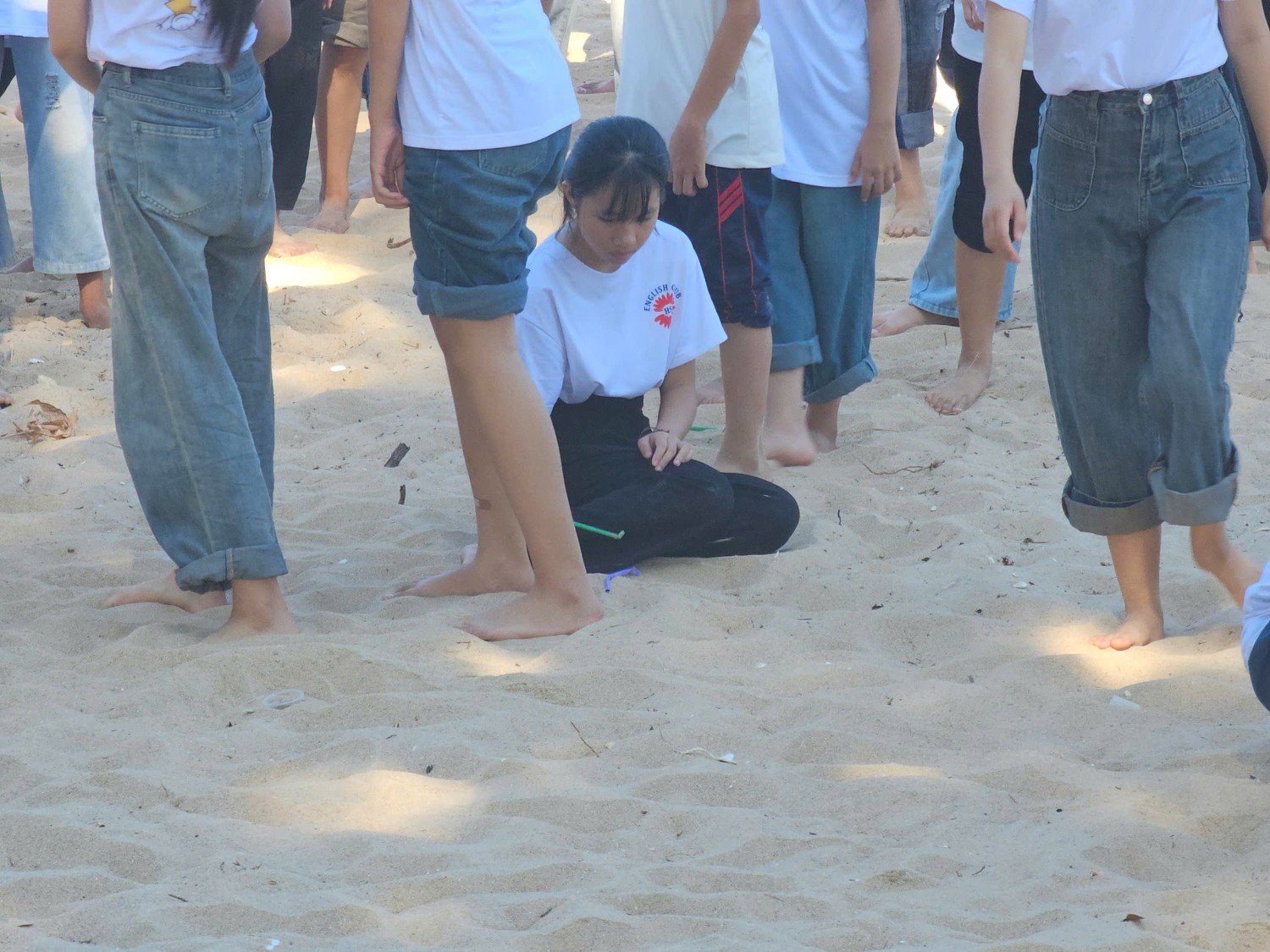 Sinh hoạt dã ngoại CLB Tiếng Anh 2024 - 2025