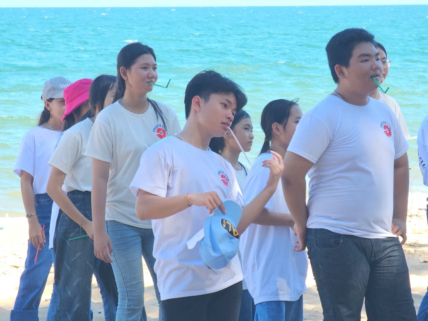 Sinh hoạt dã ngoại CLB Tiếng Anh 2024 - 2025