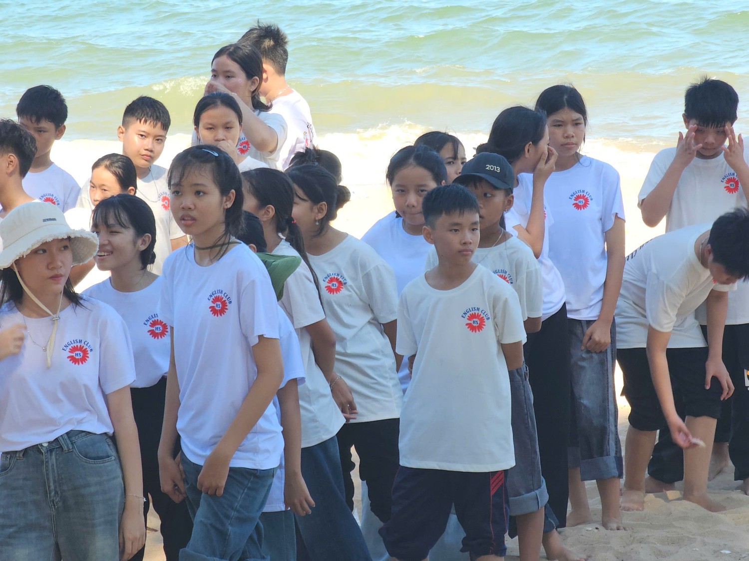 Sinh hoạt dã ngoại CLB Tiếng Anh 2024 - 2025