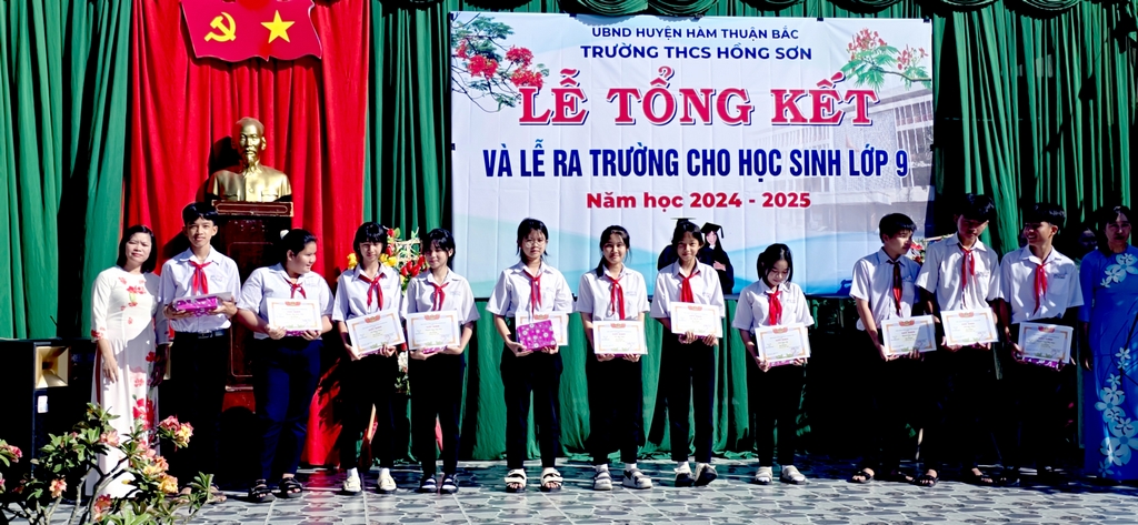 Tổng kết năm học 2024 - 2025